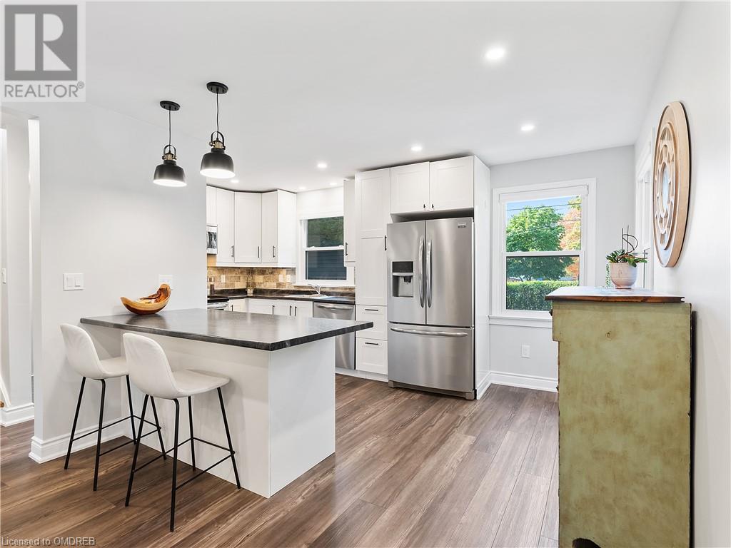 6 Melba Road, St. Catharines, Ontario  L2M 4P6 - Photo 6 - 40567635