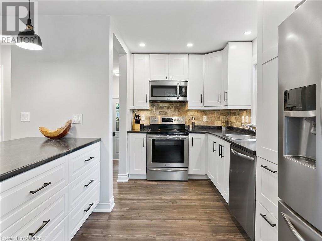 6 Melba Road, St. Catharines, Ontario  L2M 4P6 - Photo 7 - 40567635