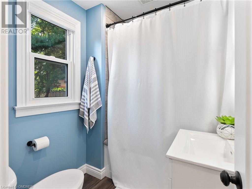 6 Melba Road, St. Catharines, Ontario  L2M 4P6 - Photo 9 - 40567635