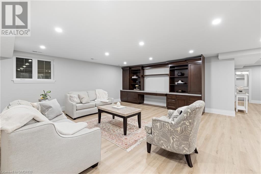 2409 Lakeshore Road, Burlington, Ontario  L7R 1B8 - Photo 37 - 40567187