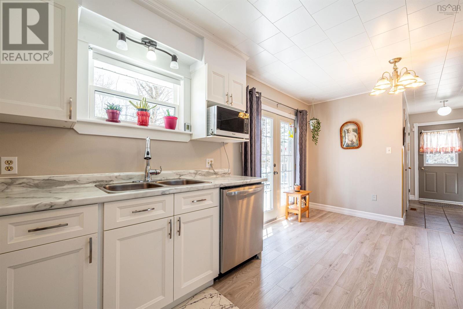1752 Barss Corner Road, Scarsdale, Nova Scotia  B0R 1A0 - Photo 9 - 202406466