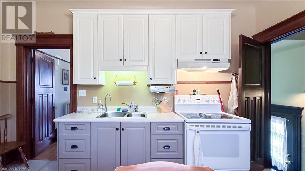 140 Nelson Street, Mitchell, Ontario  N0K 1N0 - Photo 17 - 40550104