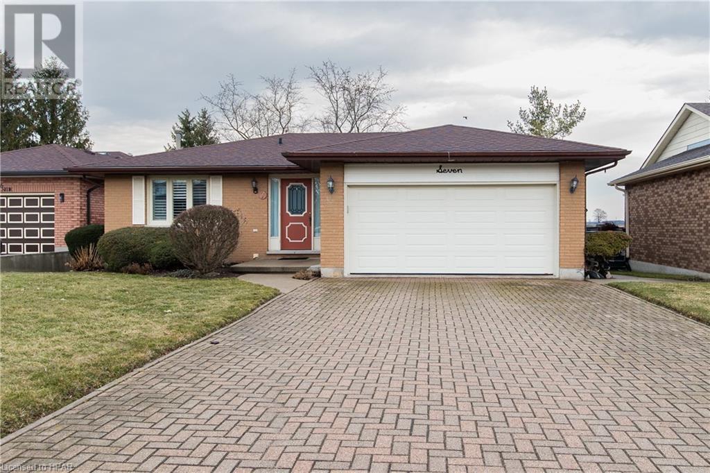 7 Hillside Court Court, St. Marys, Ontario  N4X 1C3 - Photo 1 - 40568063