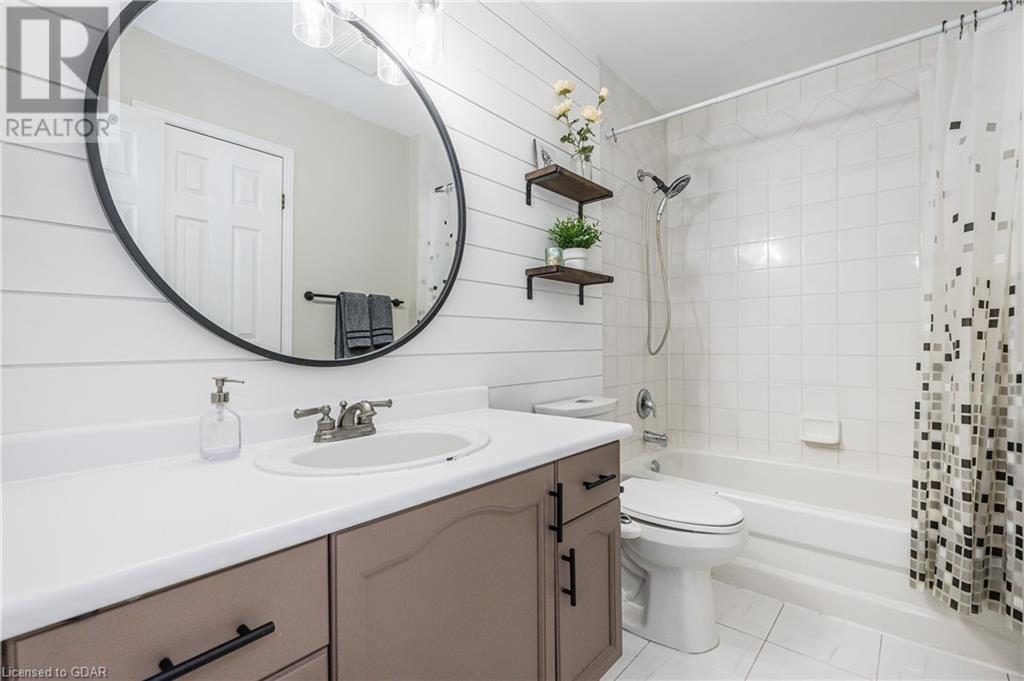 43 White Sands Court, Kitchener, Ontario  N2E 3S4 - Photo 27 - 40567962