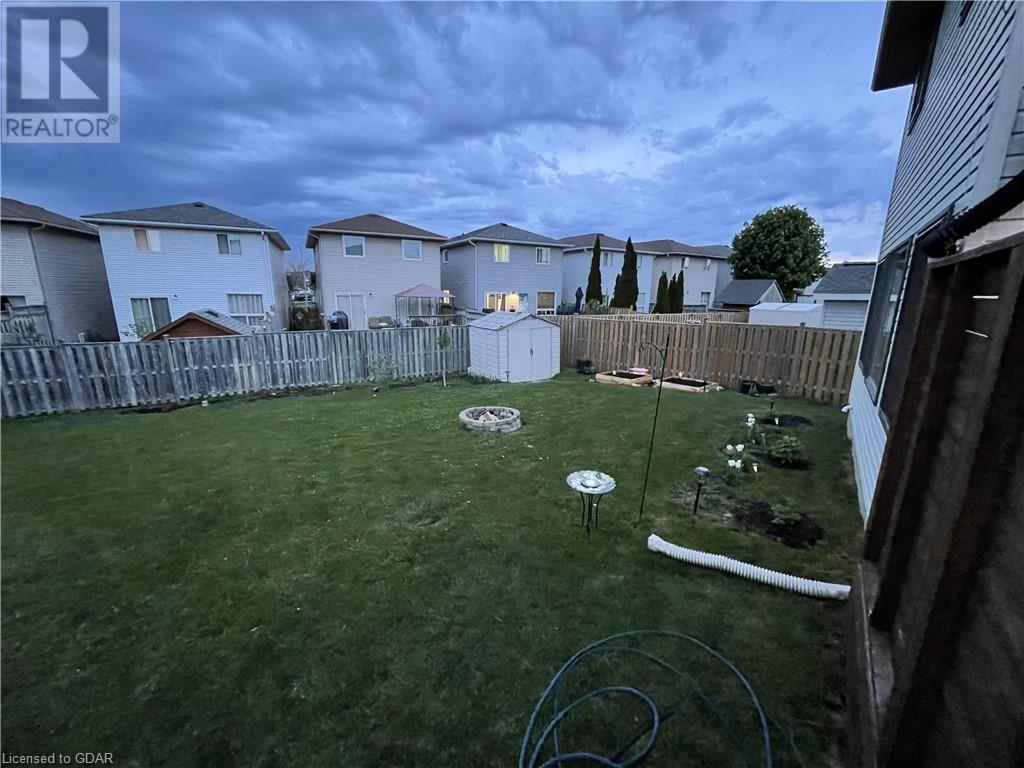 43 White Sands Court, Kitchener, Ontario  N2E 3S4 - Photo 40 - 40567962