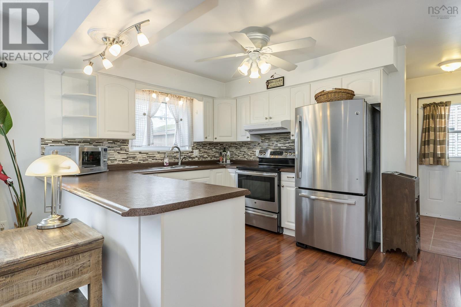 19 Diana Grace Avenue, Dartmouth, Nova Scotia  B3W 6A2 - Photo 10 - 202406468
