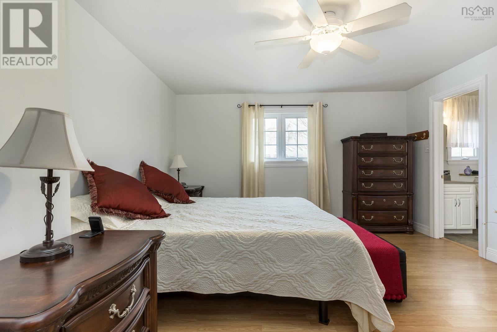 19 Diana Grace Avenue, Dartmouth, Nova Scotia  B3W 6A2 - Photo 18 - 202406468