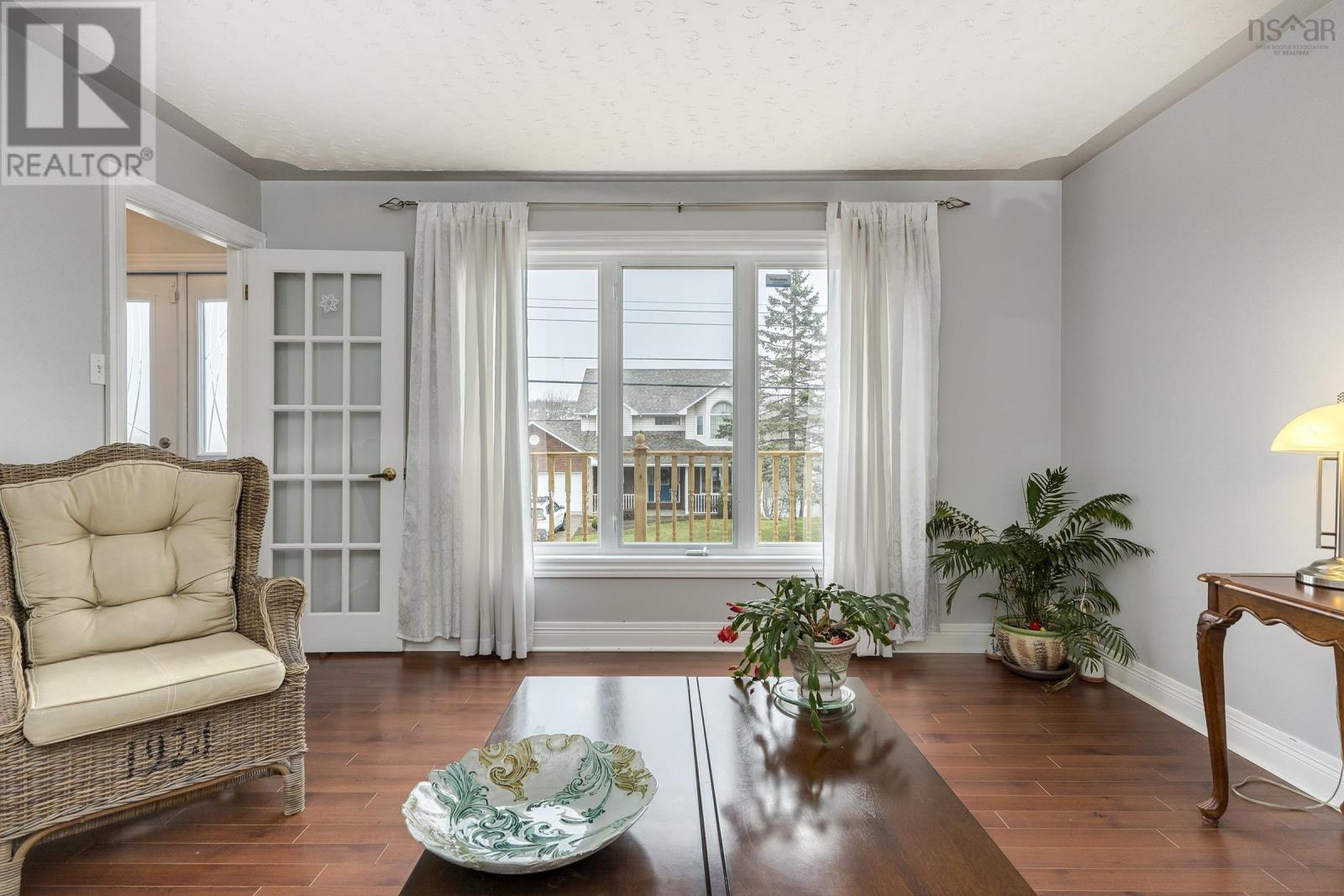 19 Diana Grace Avenue, Dartmouth, Nova Scotia  B3W 6A2 - Photo 5 - 202406468