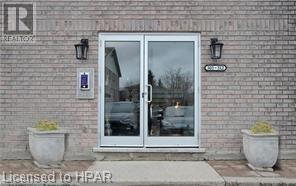 50 Campbell Court Unit# 303, Stratford, Ontario  N5A 7T6 - Photo 2 - 40563603