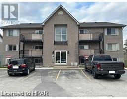 50 CAMPBELL Court Unit# 303, stratford, Ontario