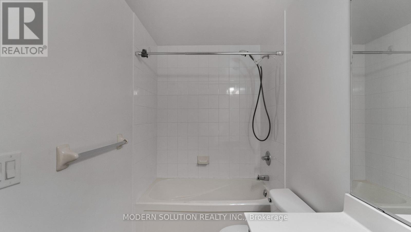 410 - 385 Prince Of Wales Drive, Mississauga, Ontario  L5R 3G3 - Photo 29 - W8208588