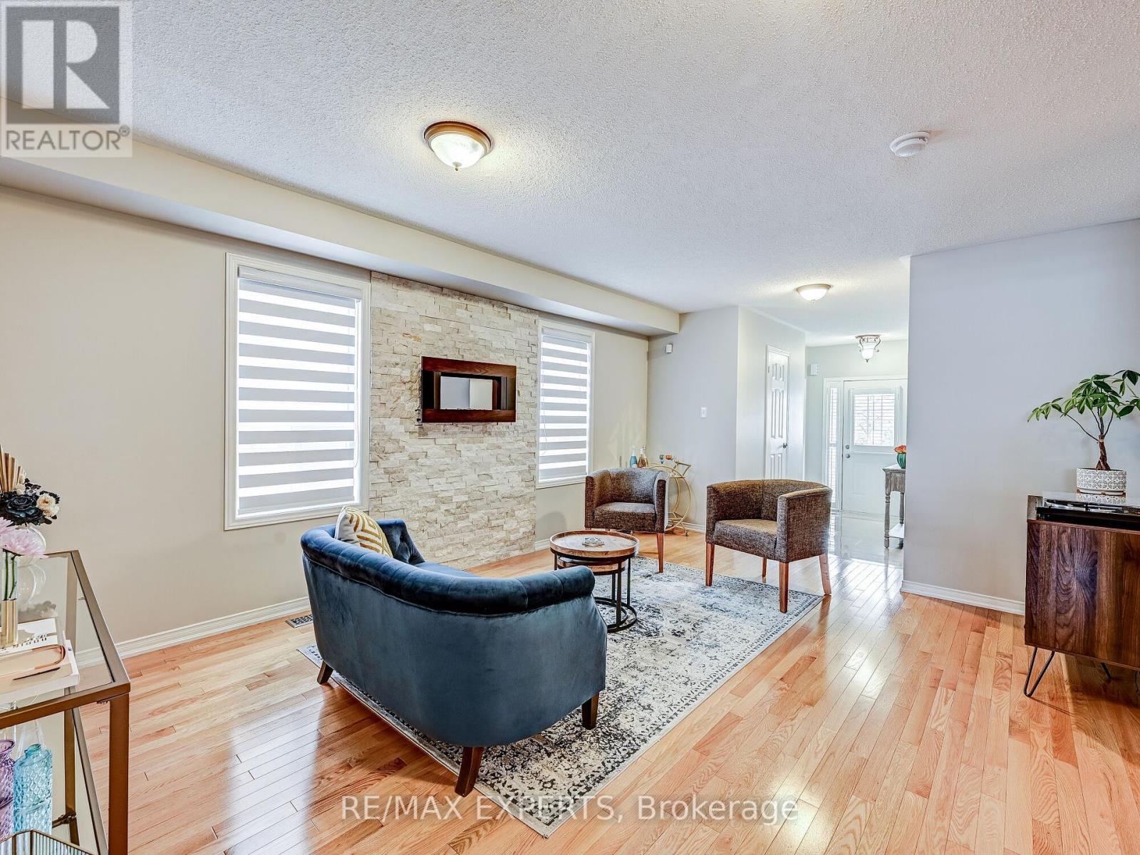 7 Orion Ave, Vaughan, Ontario  L4H 0B3 - Photo 7 - N8212890