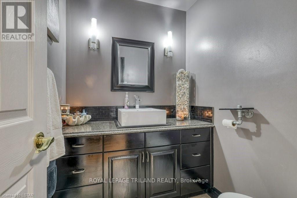 24920 Marsh Line, West Elgin, Ontario  N0L 2P0 - Photo 22 - X8212172