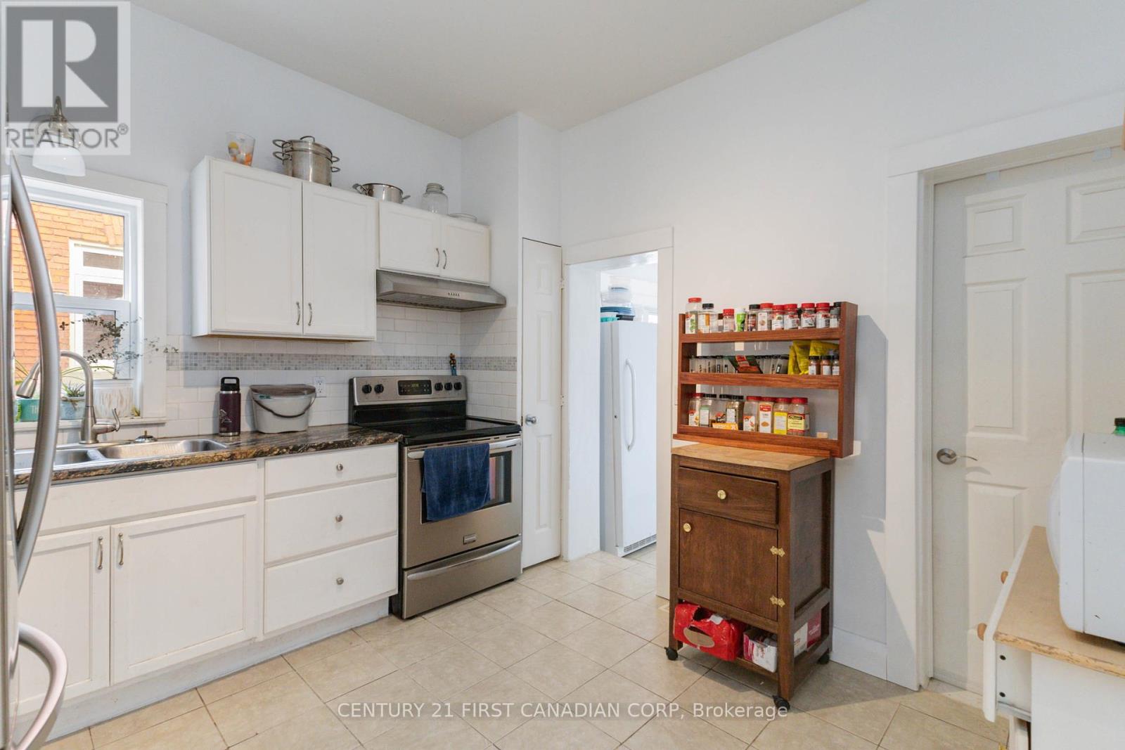 12 Hyatt Ave, London, Ontario  N5Z 1Y5 - Photo 12 - X8212262