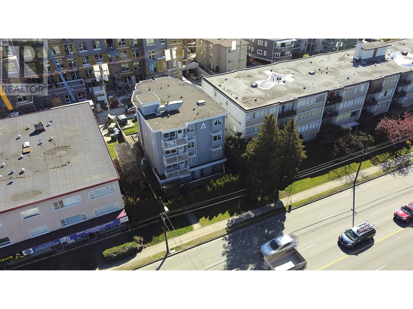 8732 Granville Street, Vancouver, British Columbia  V6P 5A5 - Photo 14 - R2867486