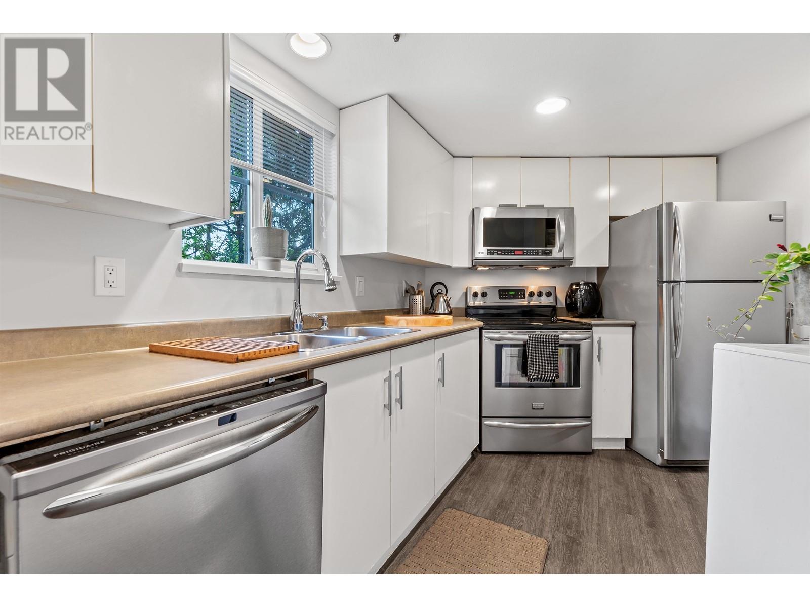 102 1883 E 10th Avenue, Vancouver, British Columbia  V5N 1X8 - Photo 10 - R2867444