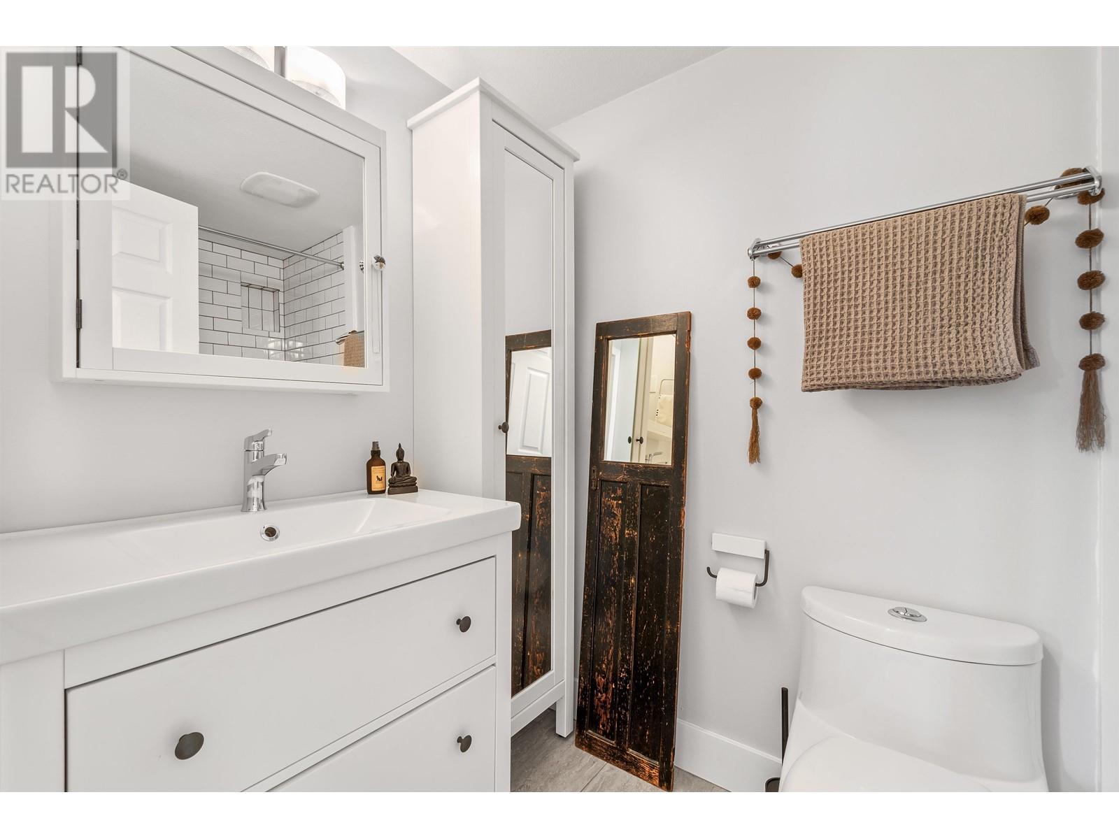 102 1883 E 10th Avenue, Vancouver, British Columbia  V5N 1X8 - Photo 19 - R2867444
