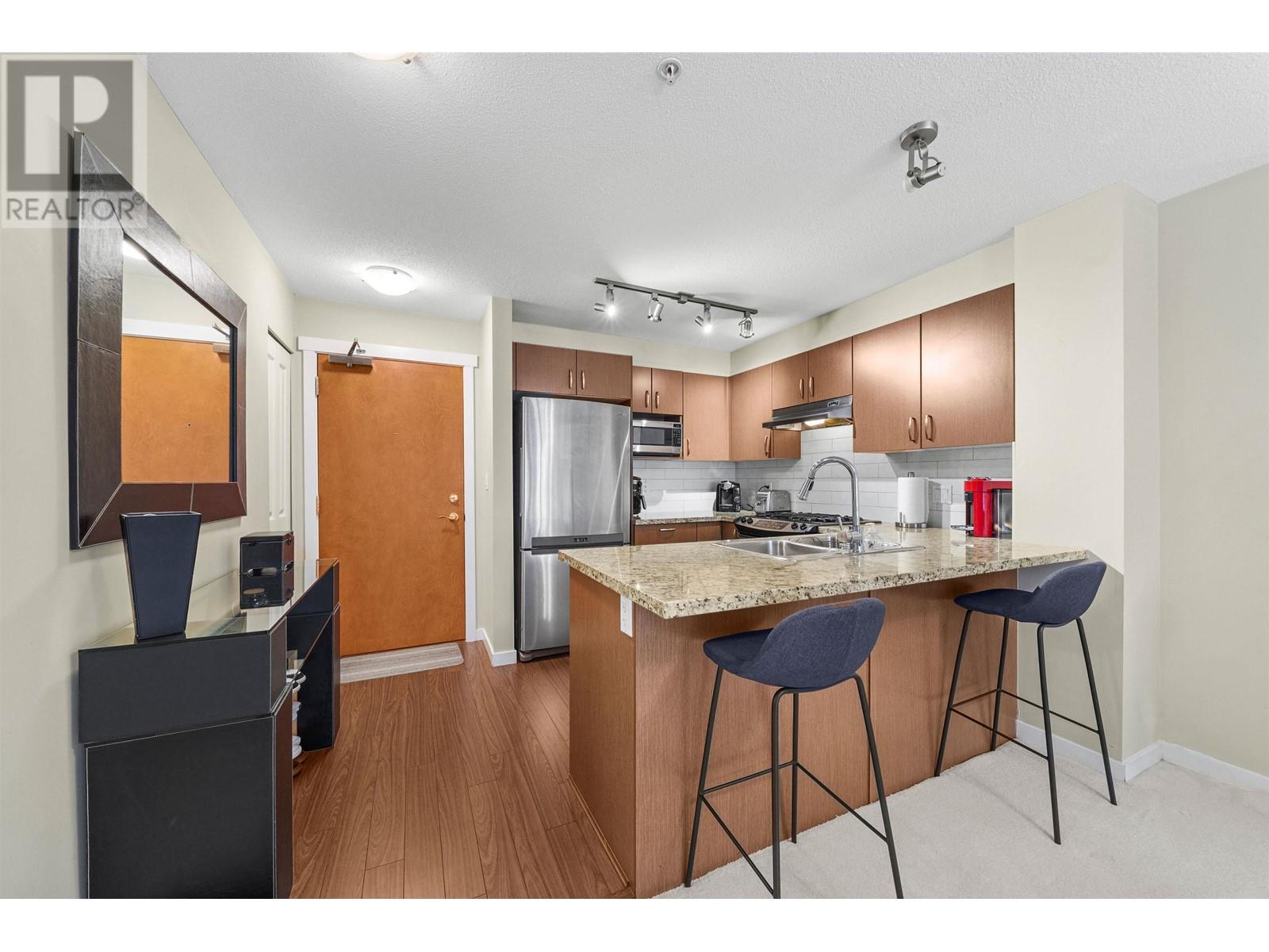 304 3097 Lincoln Avenue, Coquitlam, British Columbia  V3B 0E3 - Photo 10 - R2867478