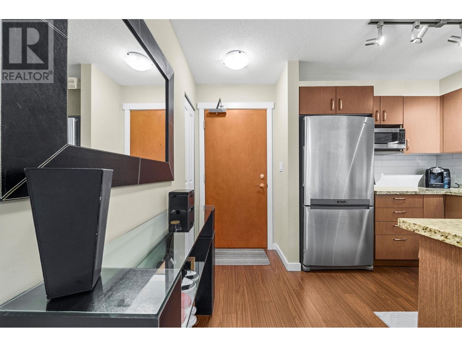 304 3097 Lincoln Avenue, Coquitlam, British Columbia  V3B 0E3 - Photo 11 - R2867478