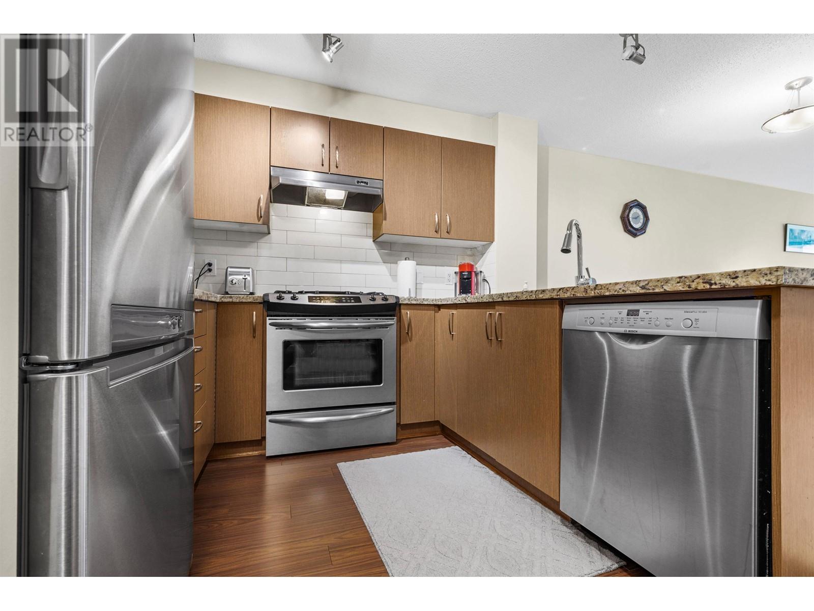 304 3097 Lincoln Avenue, Coquitlam, British Columbia  V3B 0E3 - Photo 13 - R2867478