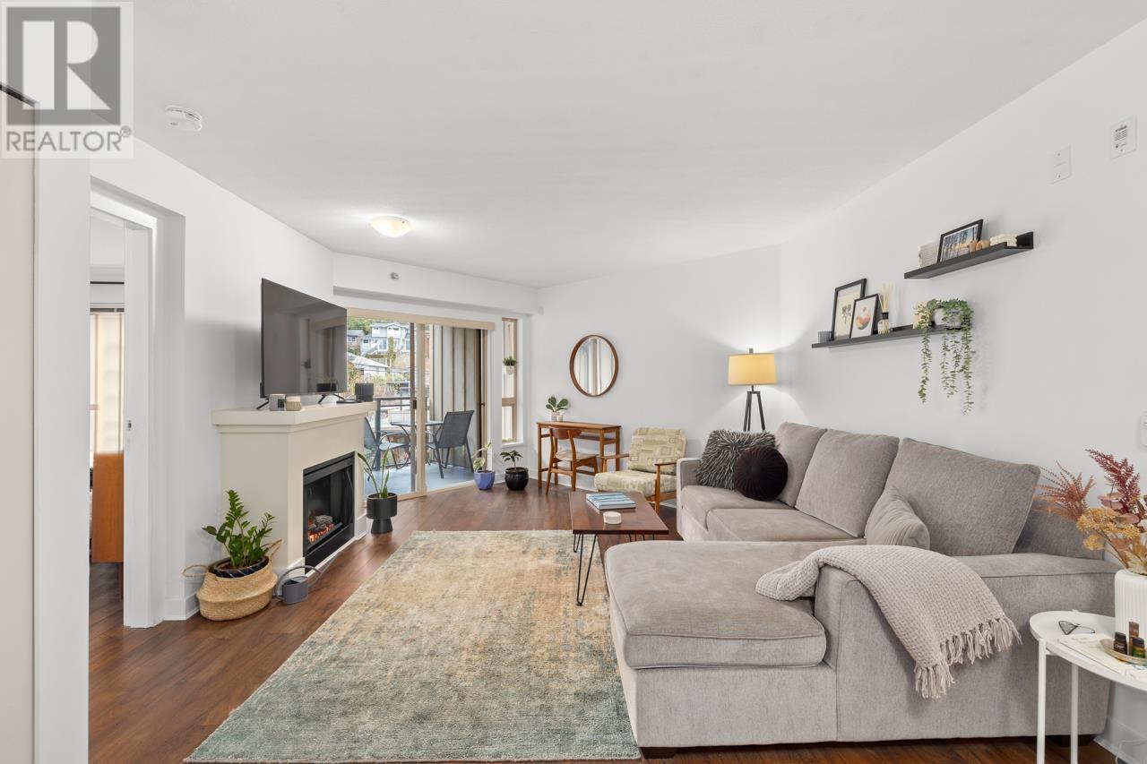 423 1633 Mackay Avenue, North Vancouver, British Columbia  V7P 0A2 - Photo 2 - R2867507