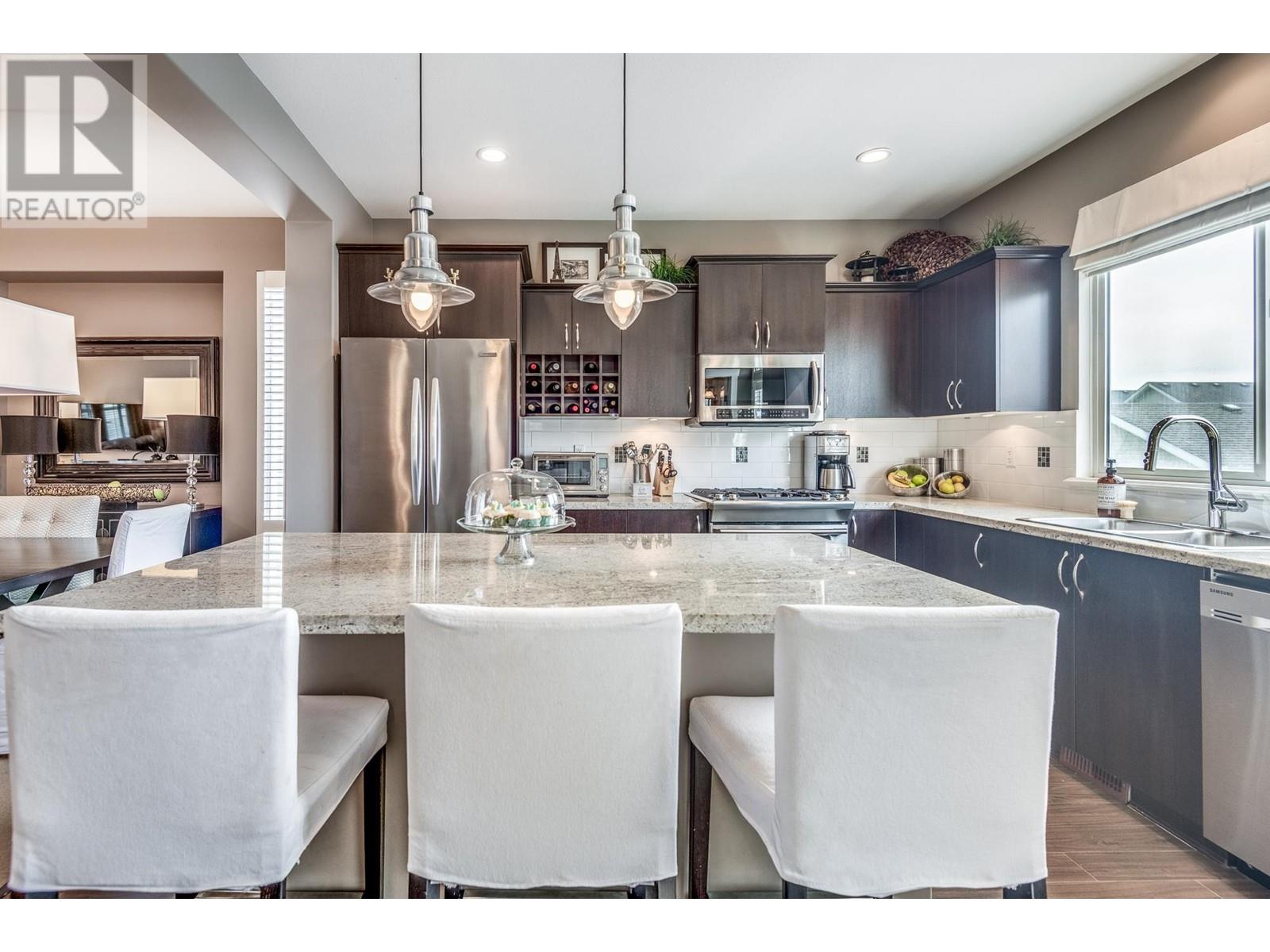 3392 Darwin Avenue, Coquitlam, British Columbia  V3B 0C9 - Photo 11 - R2867471