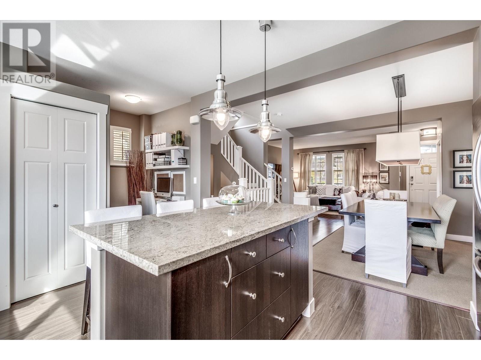 3392 Darwin Avenue, Coquitlam, British Columbia  V3B 0C9 - Photo 14 - R2867471