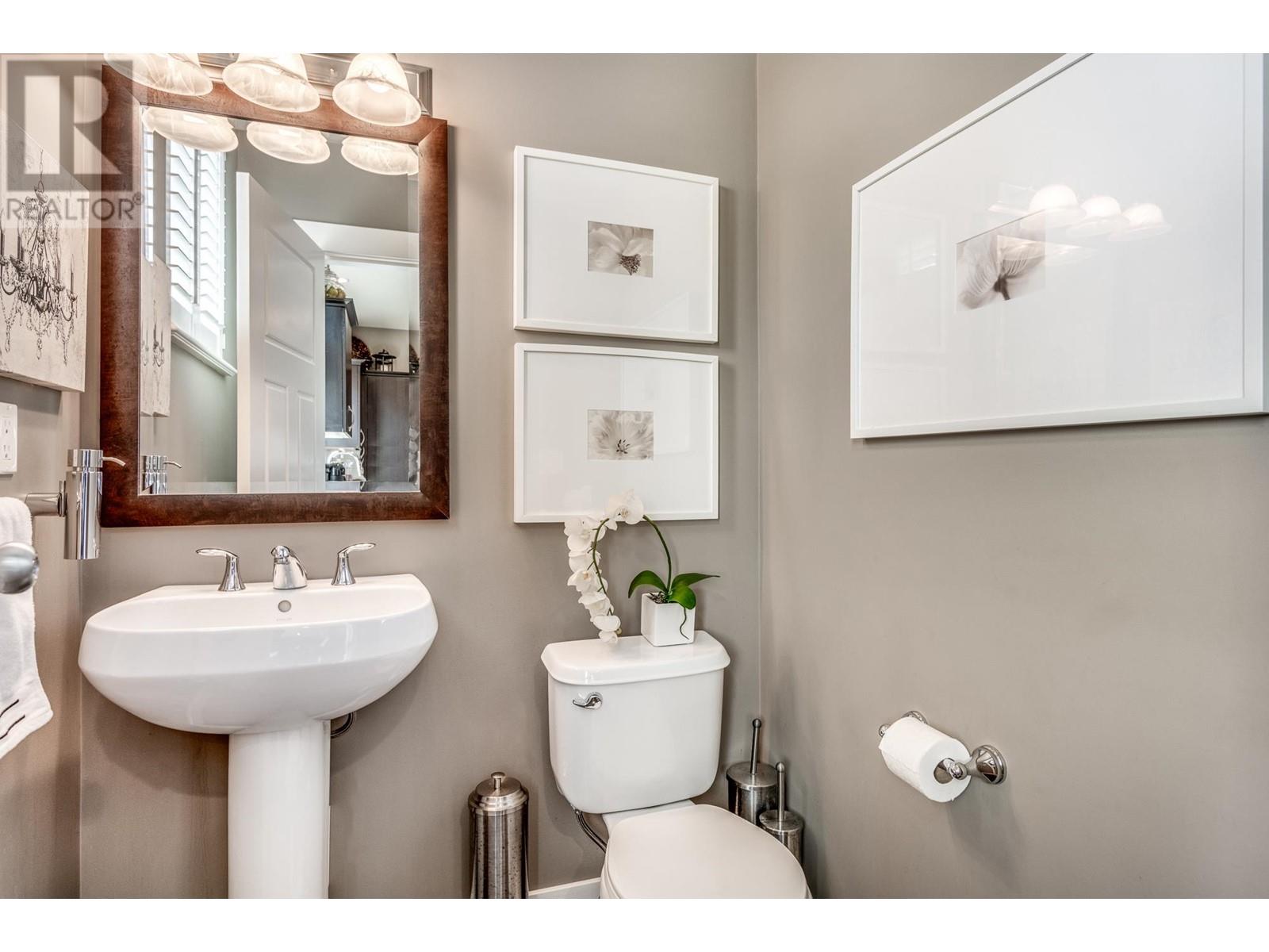 3392 Darwin Avenue, Coquitlam, British Columbia  V3B 0C9 - Photo 19 - R2867471