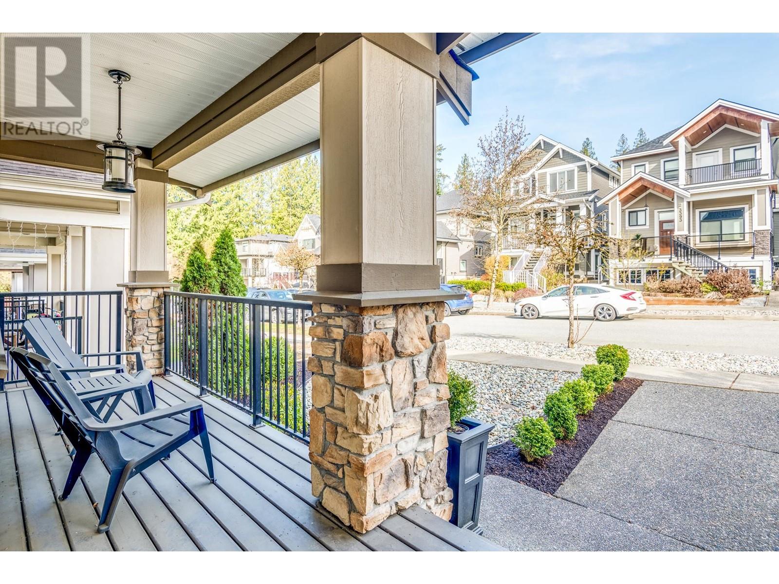 3392 Darwin Avenue, Coquitlam, British Columbia  V3B 0C9 - Photo 2 - R2867471