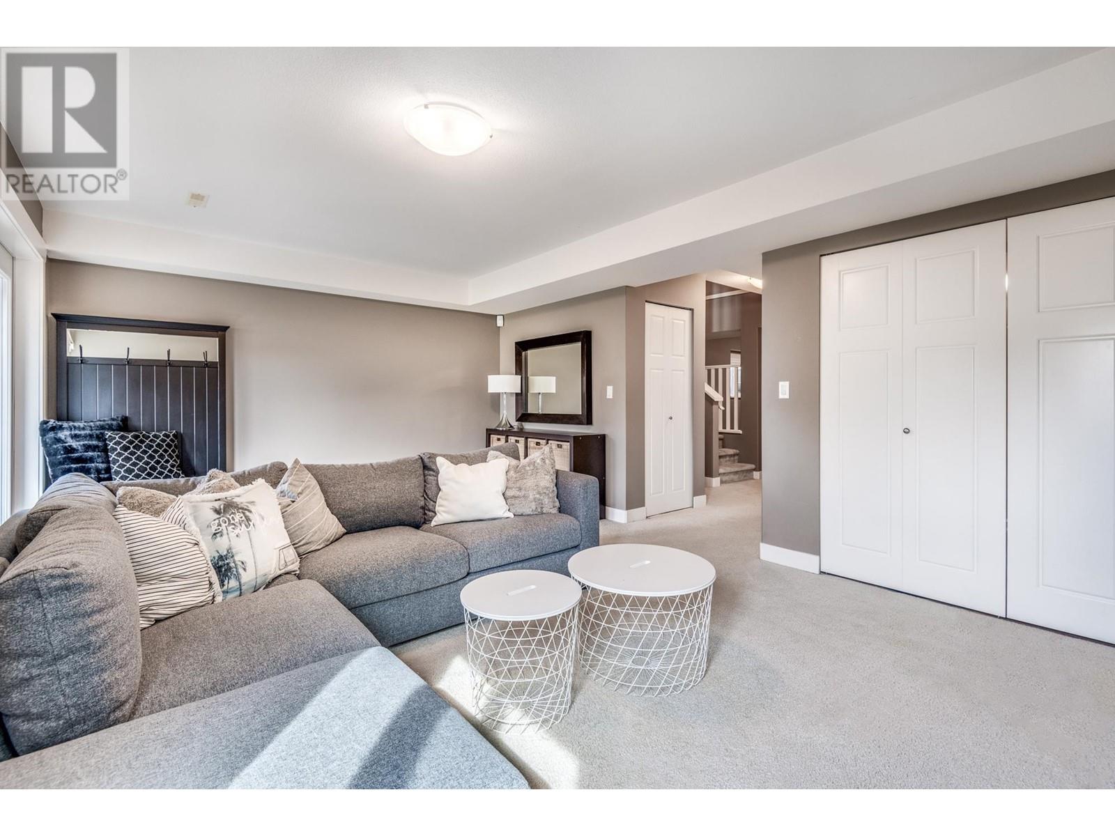 3392 Darwin Avenue, Coquitlam, British Columbia  V3B 0C9 - Photo 33 - R2867471