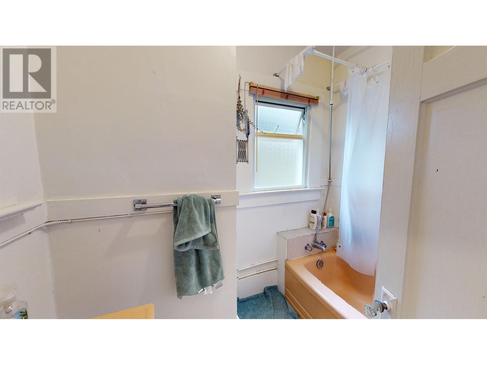 3269 W 10th Avenue, Vancouver, British Columbia  V6K 2L3 - Photo 14 - R2867480