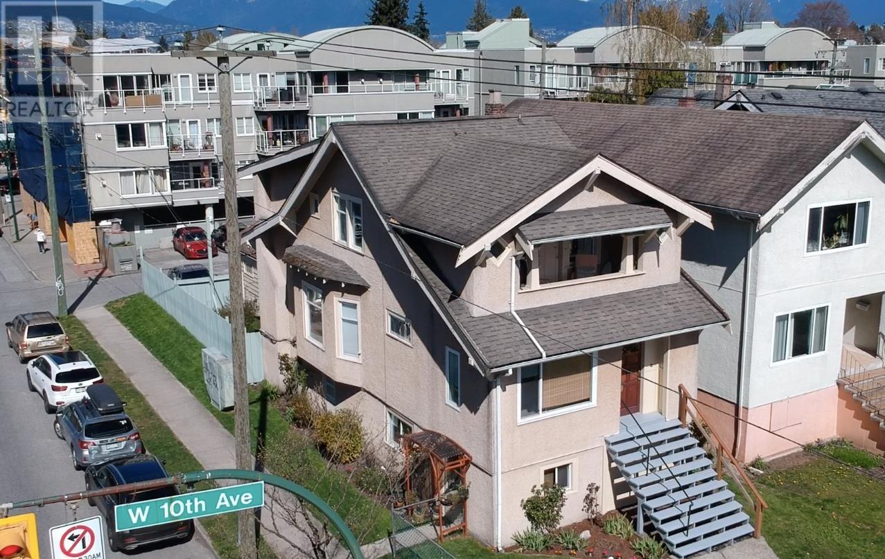 3269 W 10th Avenue, Vancouver, British Columbia  V6K 2L3 - Photo 2 - R2867480