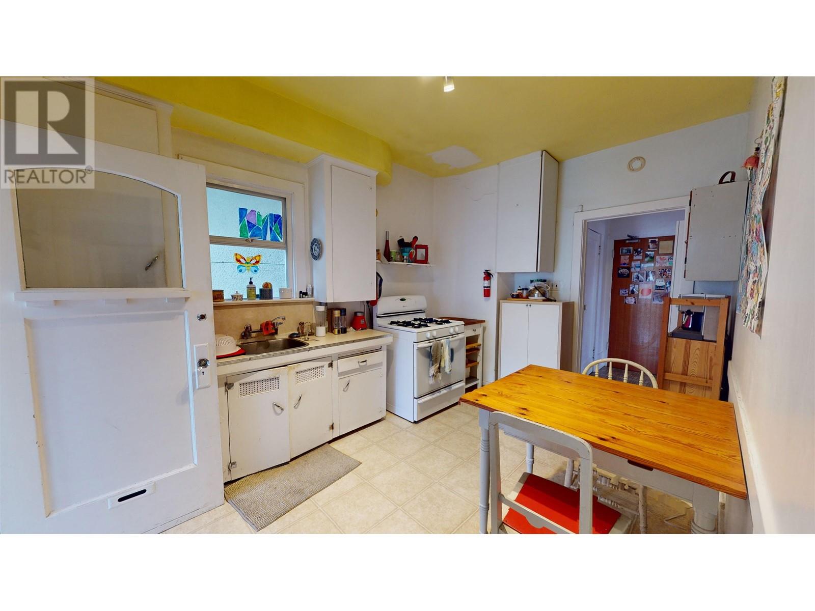 3269 W 10th Avenue, Vancouver, British Columbia  V6K 2L3 - Photo 6 - R2867480