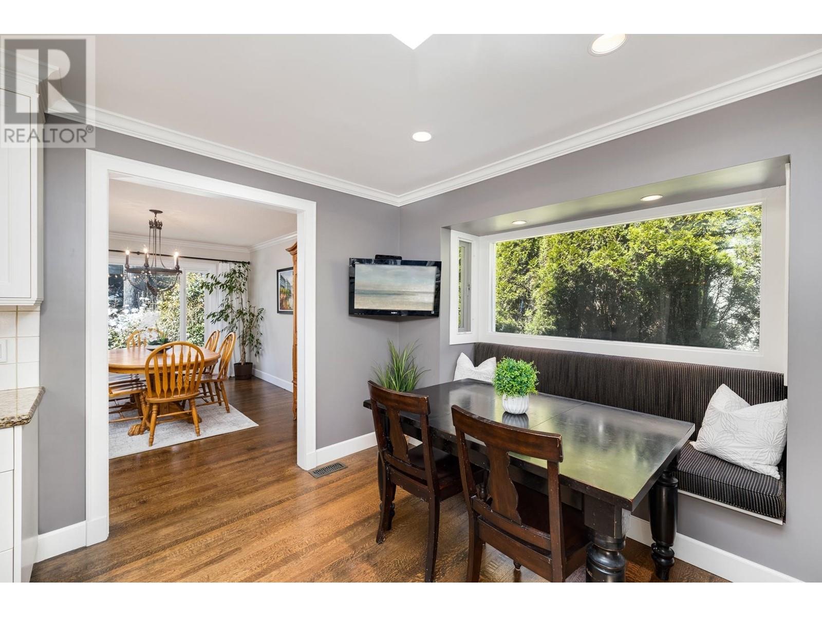 5005 Redonda Drive, North Vancouver, British Columbia  V7R 3K1 - Photo 16 - R2867490