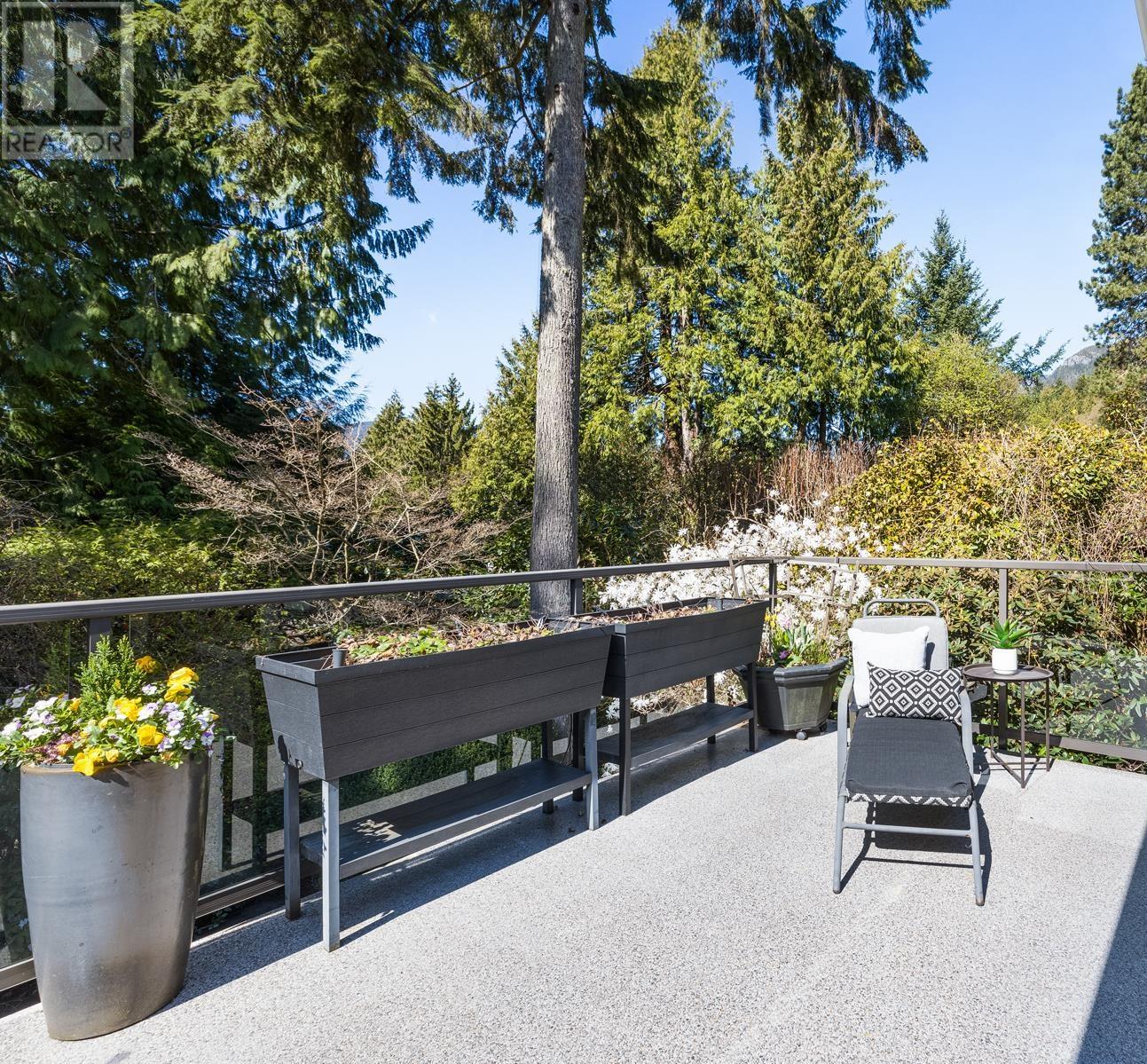 5005 Redonda Drive, North Vancouver, British Columbia  V7R 3K1 - Photo 19 - R2867490
