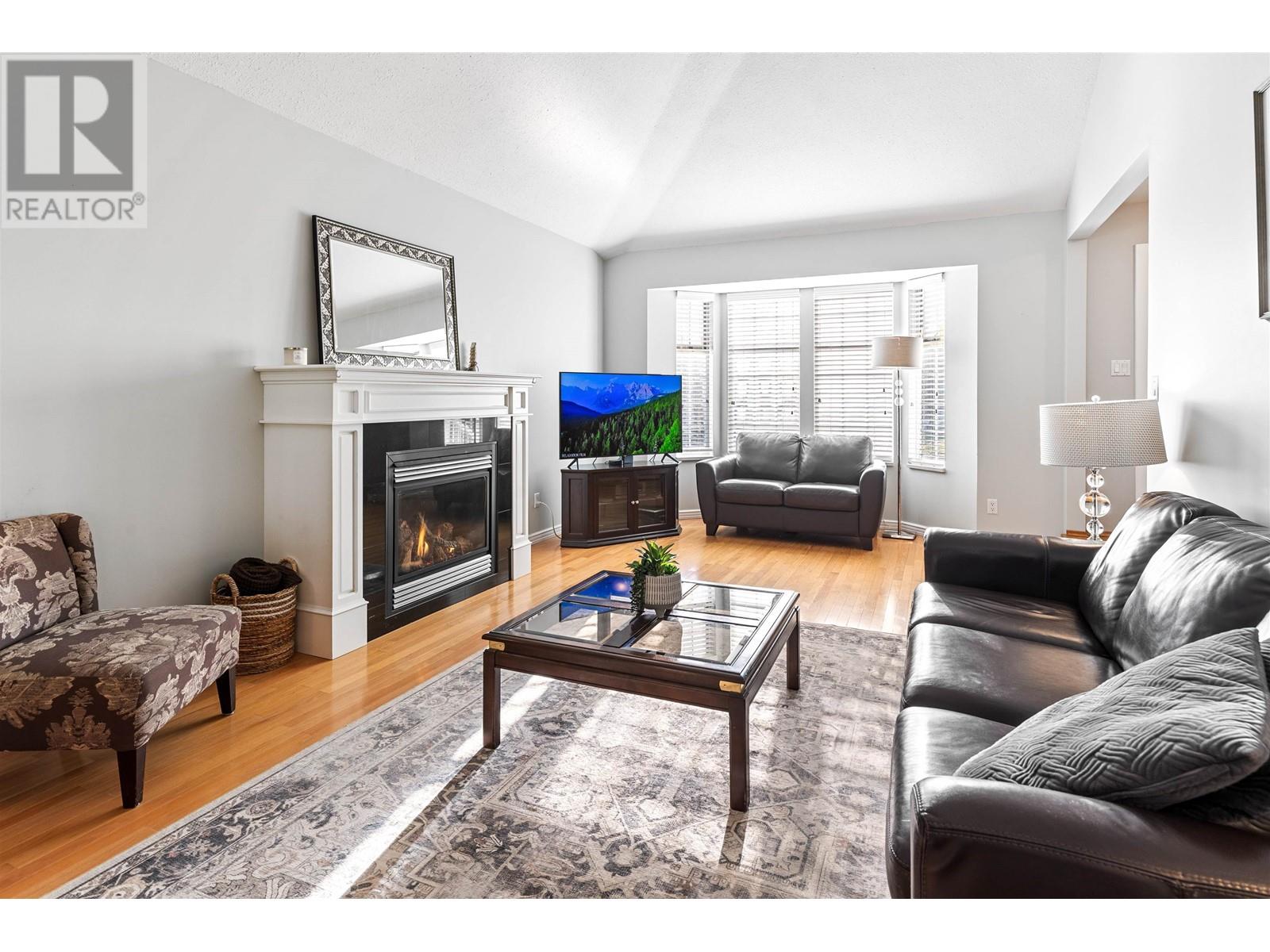12162 Irving Street, Maple Ridge, British Columbia  V2X 9S1 - Photo 12 - R2867504
