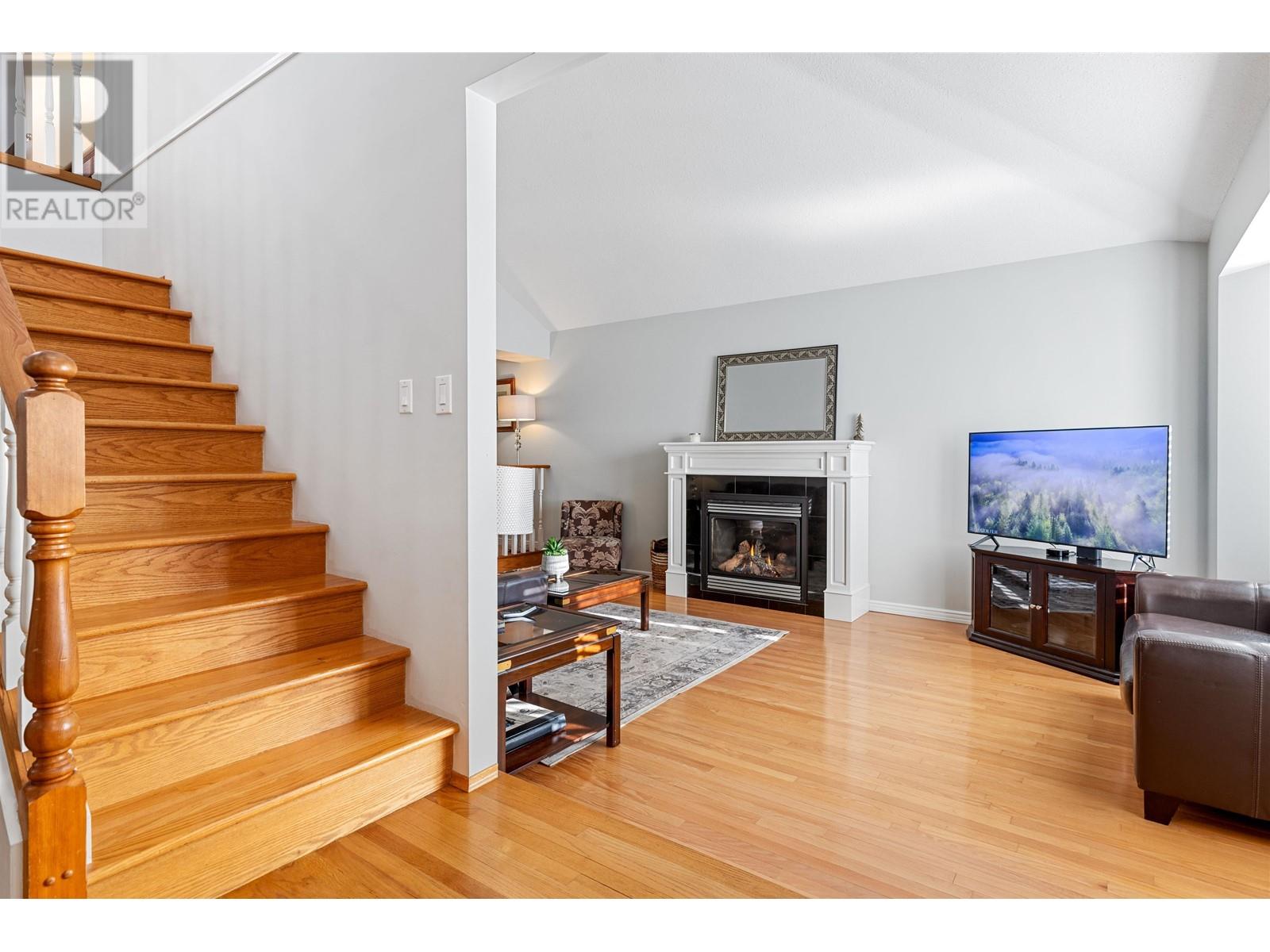 12162 Irving Street, Maple Ridge, British Columbia  V2X 9S1 - Photo 18 - R2867504