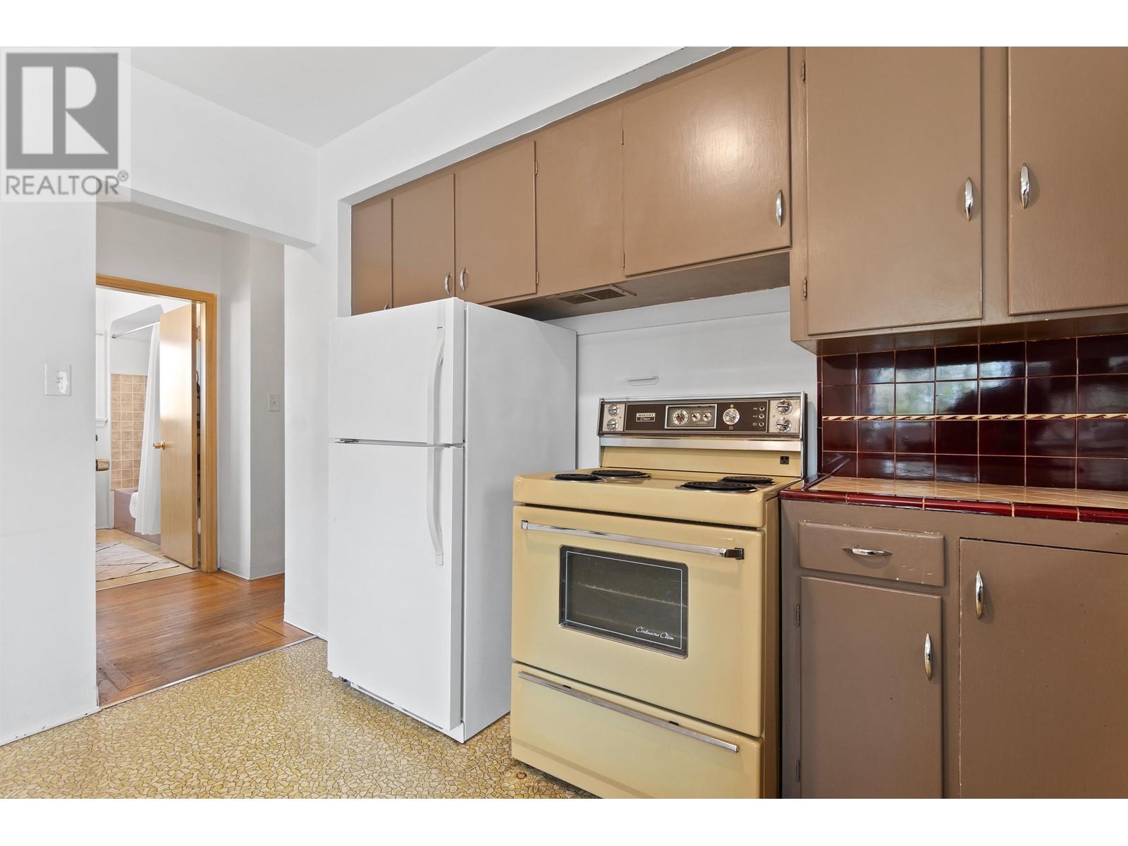 4855 Dumfries Street, Vancouver, British Columbia  V5N 3T8 - Photo 14 - R2867516