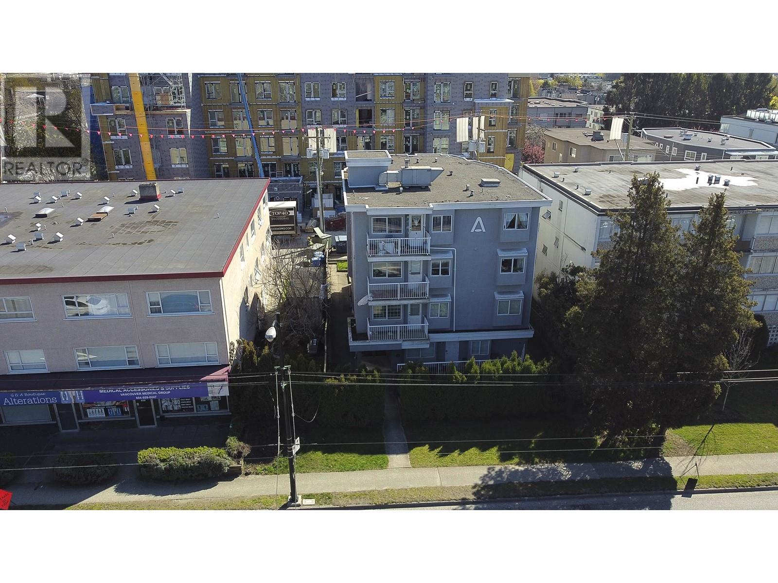 8732 Granville Street, Vancouver, British Columbia  V6P 5A5 - Photo 15 - C8058983