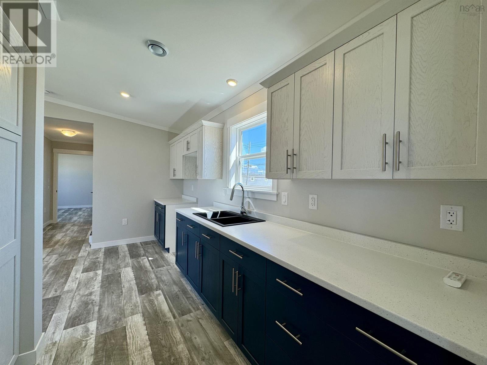 40 Davis Drive, Mount Uniacke, Nova Scotia  B0N 1Z0 - Photo 3 - 202406484