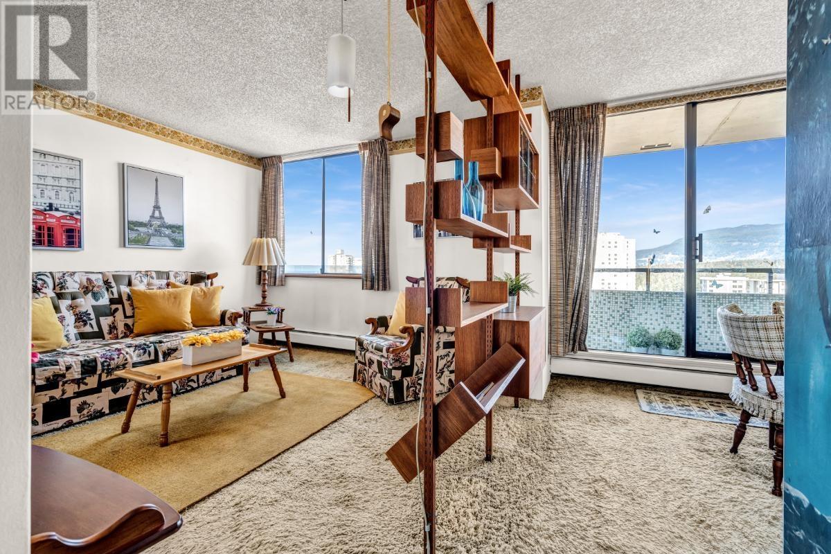 1904 1816 Haro Street, Vancouver, British Columbia  V6G 2Y7 - Photo 2 - R2867457