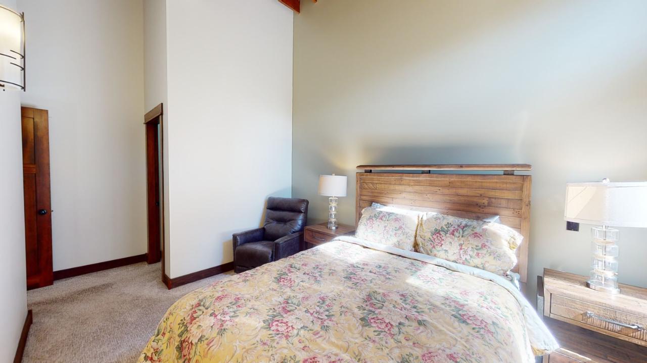 103b - 901 2nd Avenue, Fernie, British Columbia  V0B 1M0 - Photo 22 - 2476003