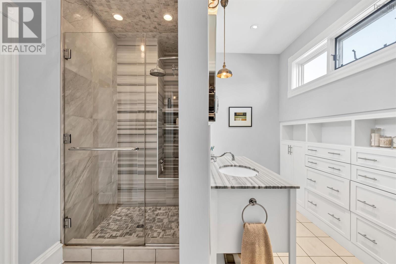 6129 Jubilee Road, Halifax, Nova Scotia  B3H 2E8 - Photo 31 - 202406480