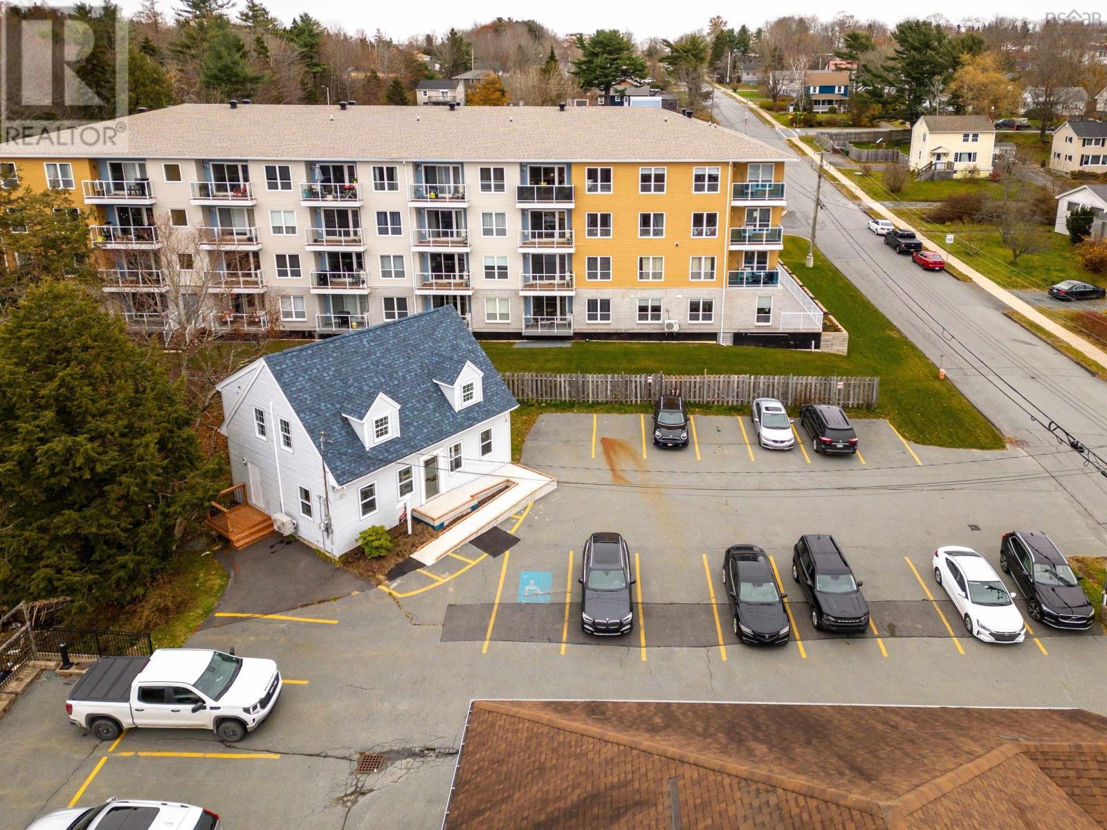 3 Pinehill Drive, Lower Sackville, Nova Scotia  B4C 1N4 - Photo 4 - 202406495