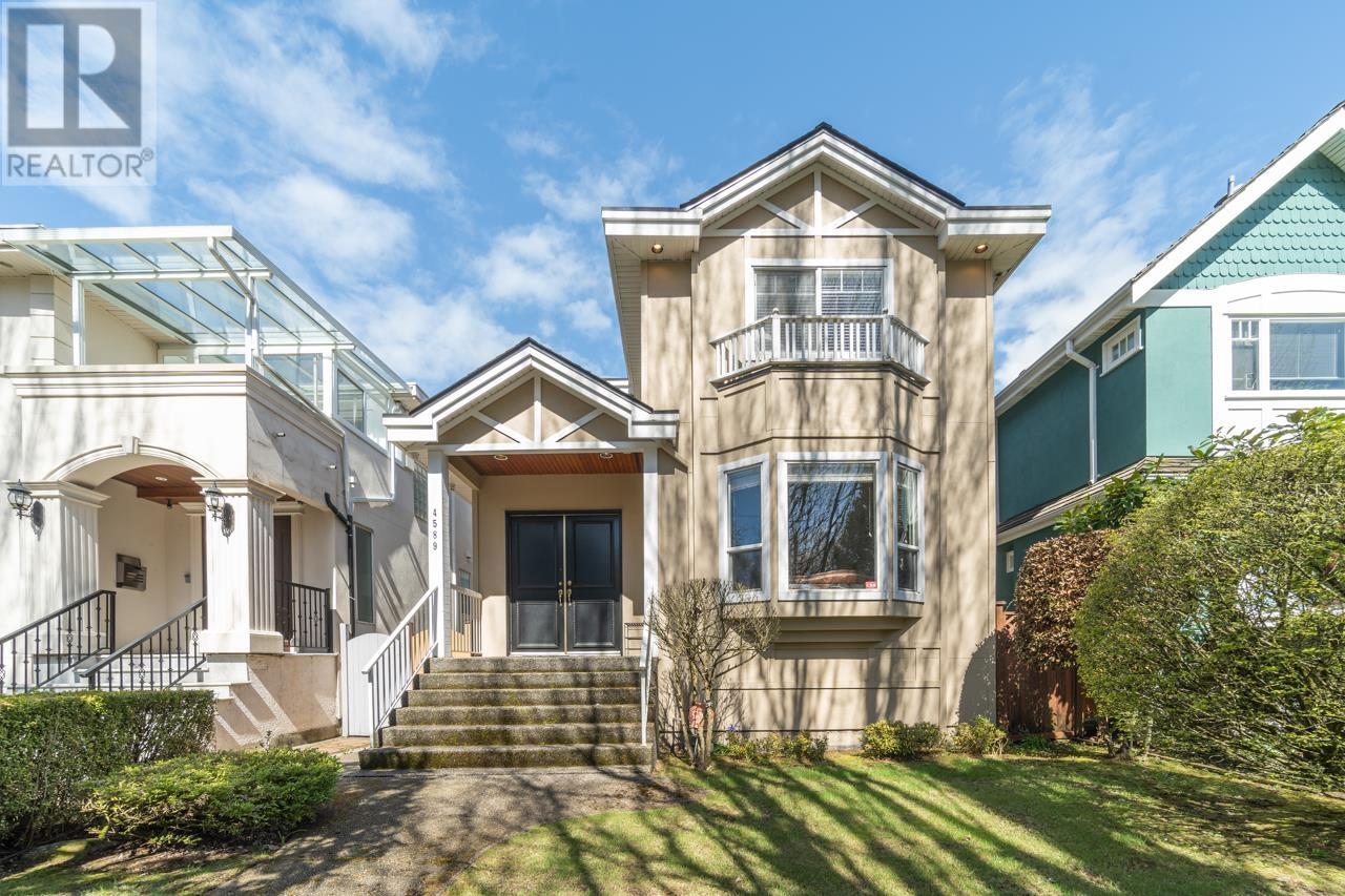 4589 W 9TH AVENUE, vancouver, British Columbia