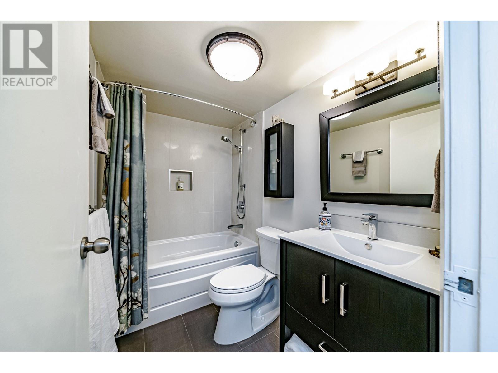303 1649 Comox Street, Vancouver, British Columbia  V6G 1P4 - Photo 21 - R2867562