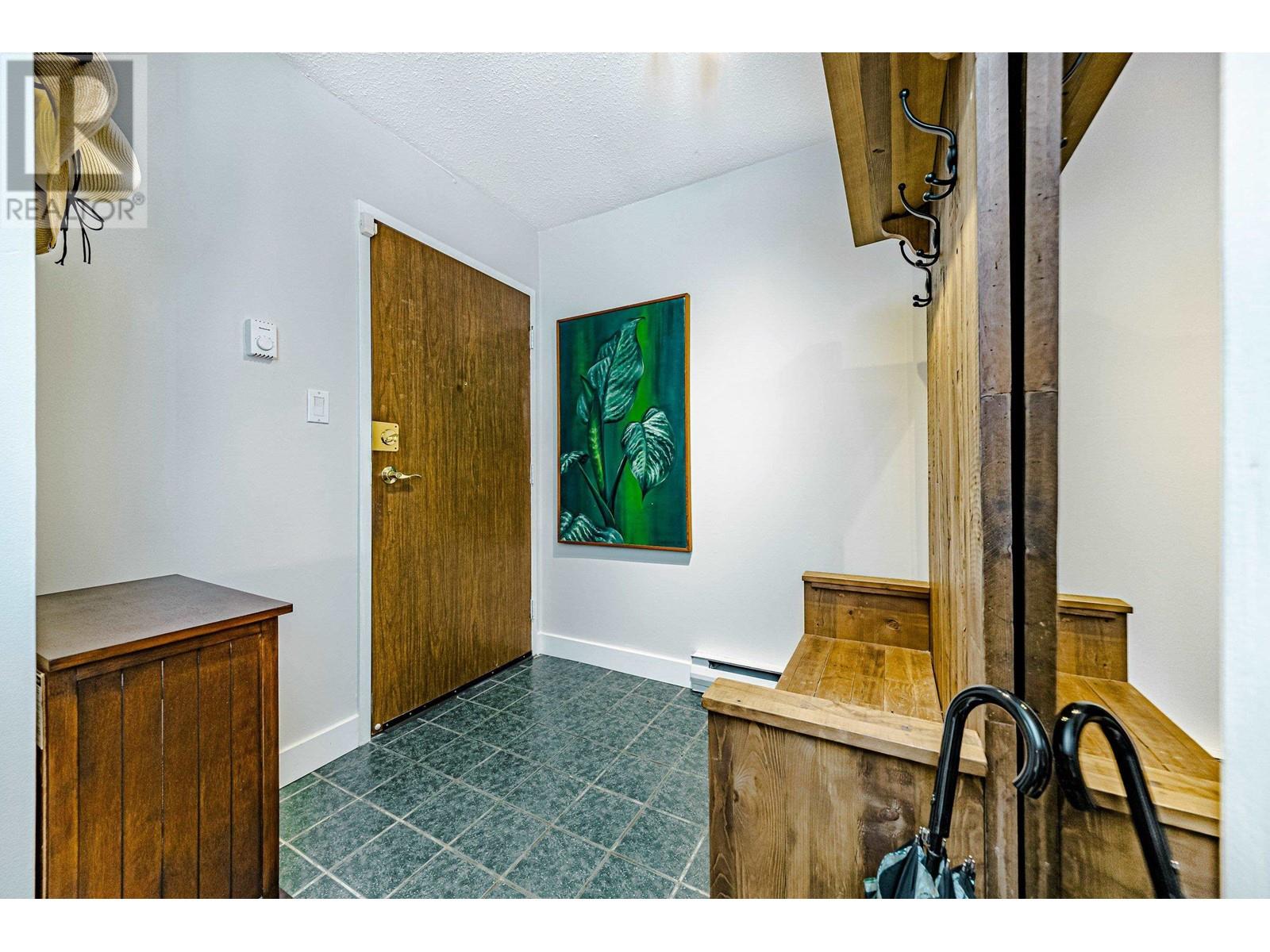 303 1649 Comox Street, Vancouver, British Columbia  V6G 1P4 - Photo 6 - R2867562