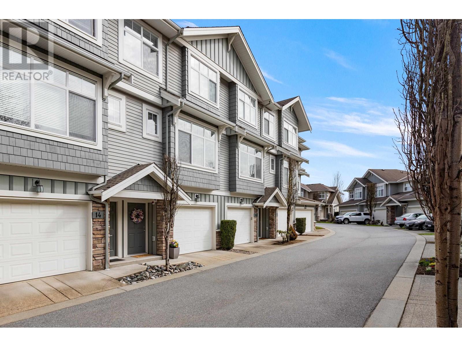 15 11282 Cottonwood Drive, Maple Ridge, British Columbia  V2X 8W7 - Photo 1 - R2867573