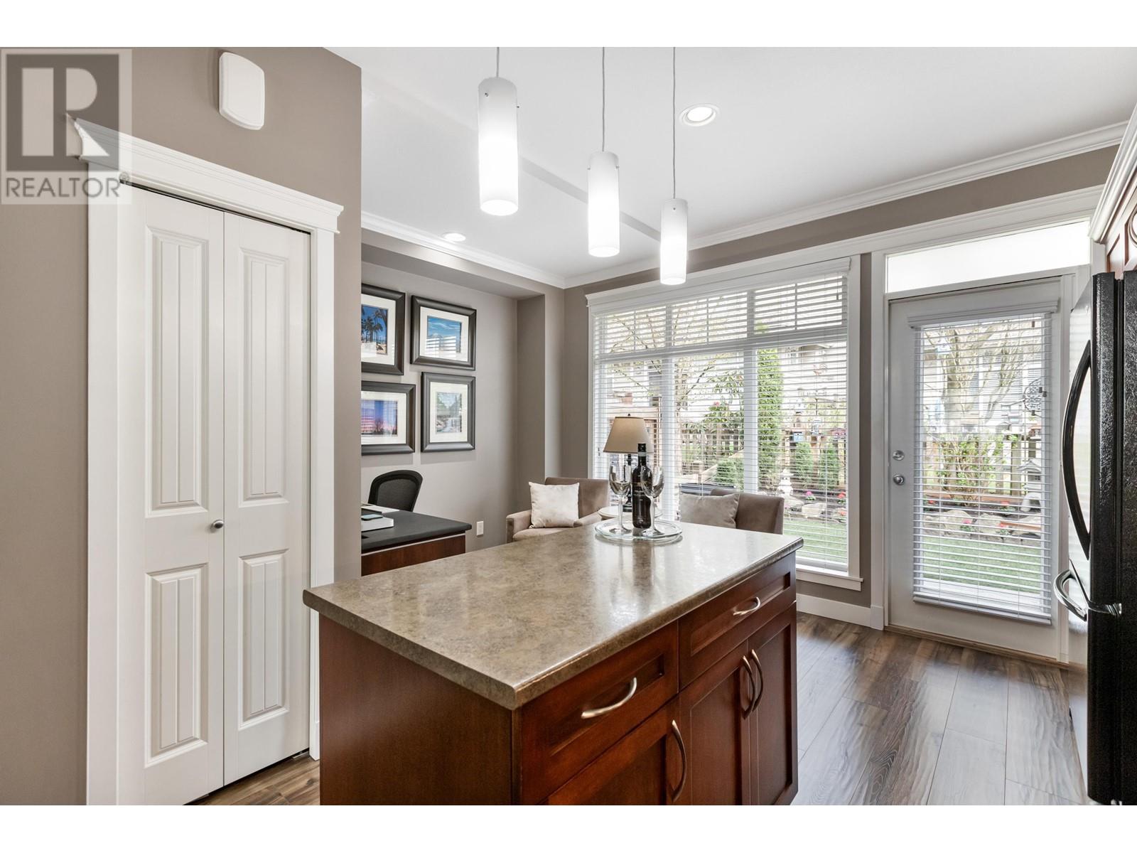 15 11282 Cottonwood Drive, Maple Ridge, British Columbia  V2X 8W7 - Photo 4 - R2867573
