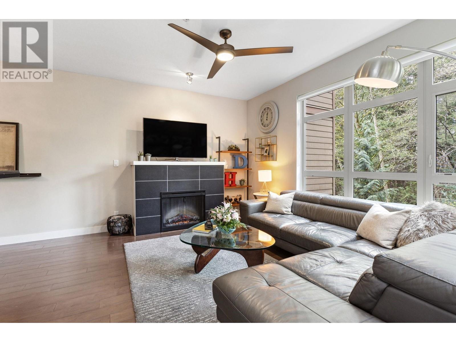 203 3294 Mt Seymour Parkway, North Vancouver, British Columbia  V7H 0B1 - Photo 4 - R2867619